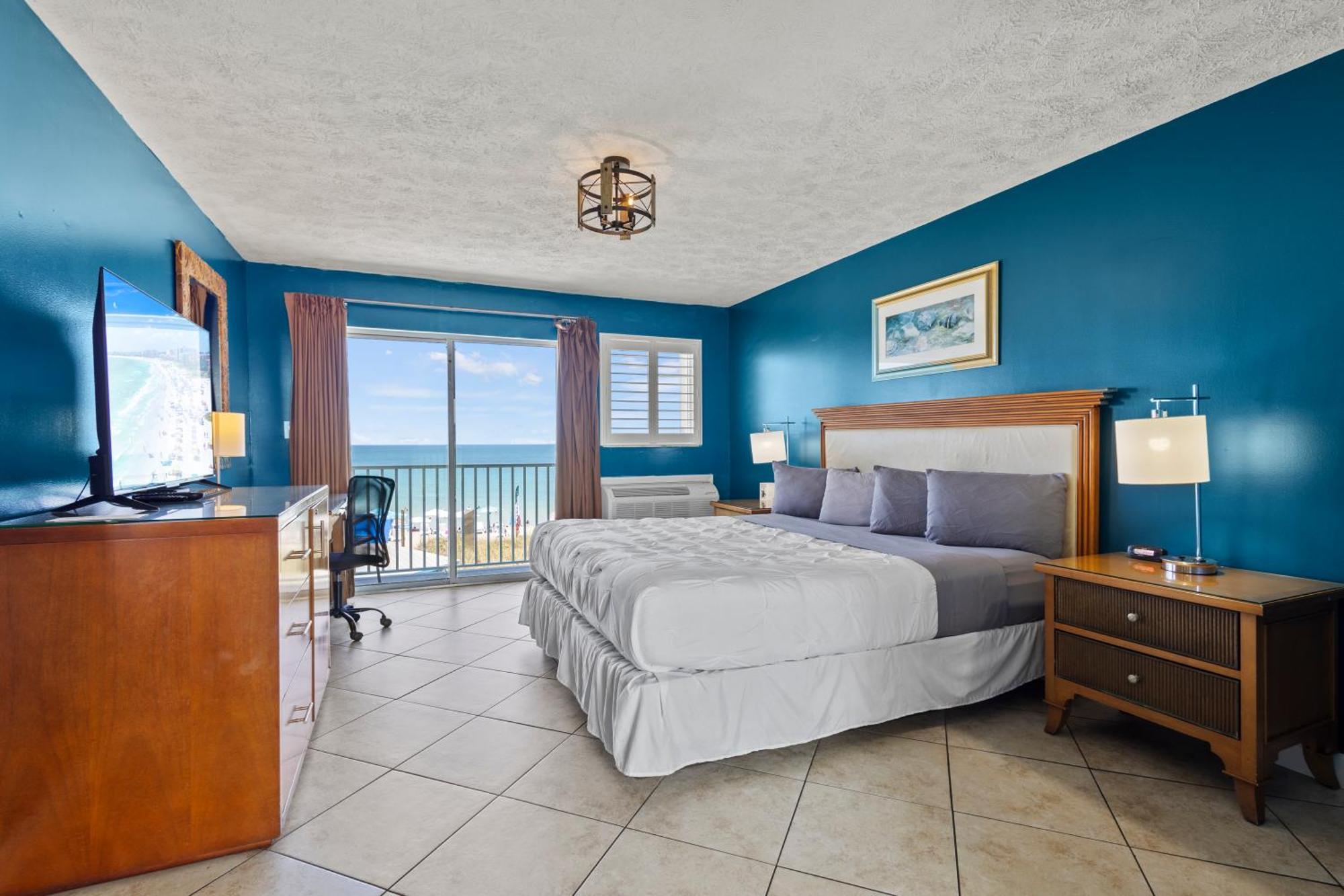 Ocean View Hotel Room With Balcony- King Bed #21 Fort Pierce Dış mekan fotoğraf